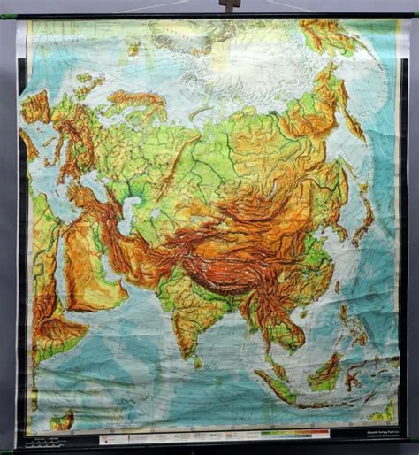 Vintage School Map Pull Down Wall Chart Asia Poster Print £16079