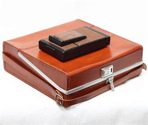 Vintage Polaroid Leather Case For Polaroid Sx 70 Film Folding Vintage