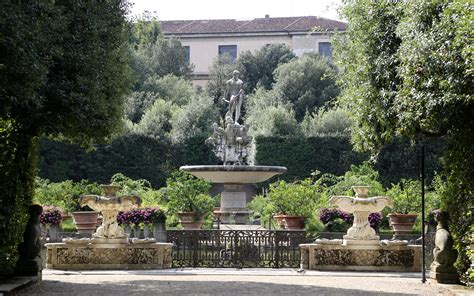 Book top tours on viator File:Inselteich Boboli-Garten Florenz-09.jpg - Wikimedia ...