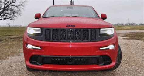 Rainy First Drive Review 2015 Jeep Grand Cherokee Srt On Hd Video