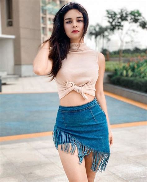 18 latest avneet kaur hot looks that you ll love