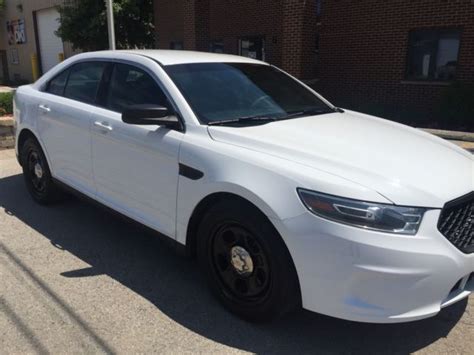 2014 Ford Taurus Police Interceptor Very Clean Awd Only 31k Miles No