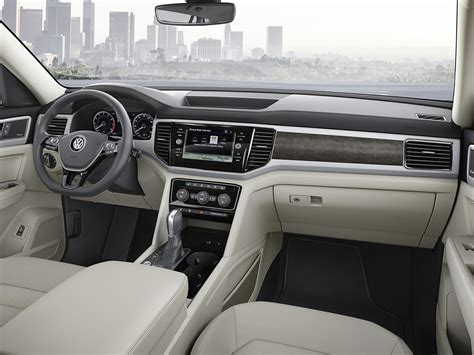 See the 2020 volkswagen atlas price range, expert review, consumer reviews, safety ratings, and listings near you. 2019 Volkswagen Atlas - Price, Photos, Reviews & Features