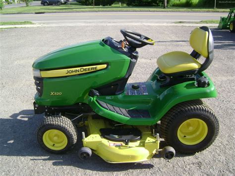 2008 John Deere X320 Lawn And Garden And Commercial Mowing John Deere