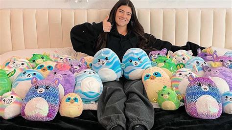 Charli DAmelio Blasted By Fans For Posting Insane Squishmallows