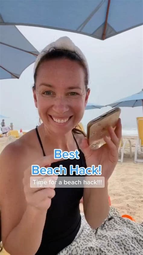 Beach Hack🌊 Keep Your Phone Protected Beach Hacks Beach Girl Summer Hacks