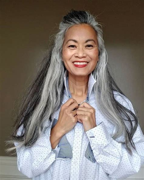 3 Ways To Wear Gray Hair Over 40 Long Gray Hair Gray Hair Growing Out Gray Hair Beauty