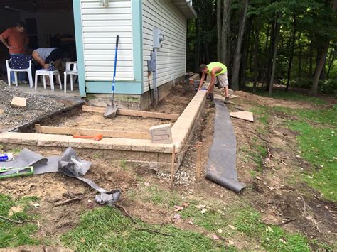 Paver Patio And Retaining Wall Clearbrook Landscaping And Lawncare