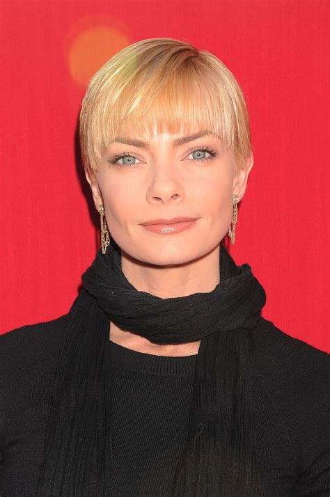 Vidéo Jaime Pressly Lors De La Première Du Film La Grande Aventure Lego à Westwood Le 1er