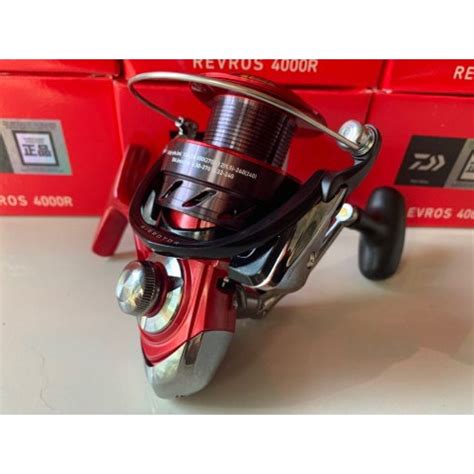 รอกตกปลา Daiwa Revros รอกพนธแกรง จากคายไดวา รอกไดวา 1000R 2000R