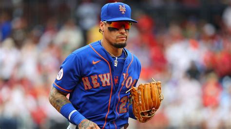 New York Mets Javier Baez Placed On 10 Day Injured List With Back