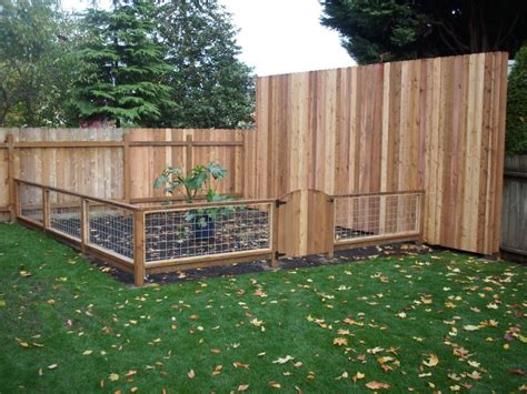 Small metal garden fence image and description. Garden fencing | Deck Masters, LLC