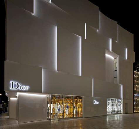 Dior Miami Facade By Barbaritobancel Architectes With Images Shop