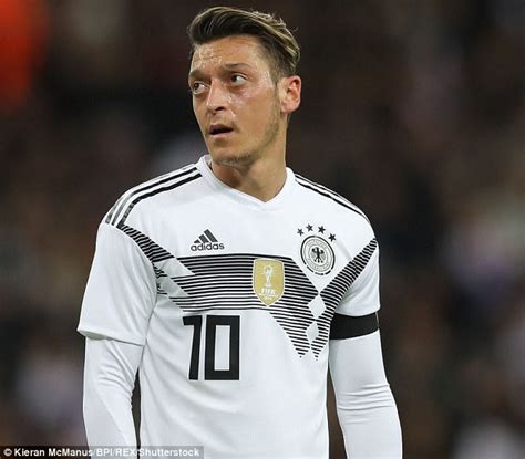 Mesut Ozil Could Be Dropped By Germany For The World Cup Daily Mail