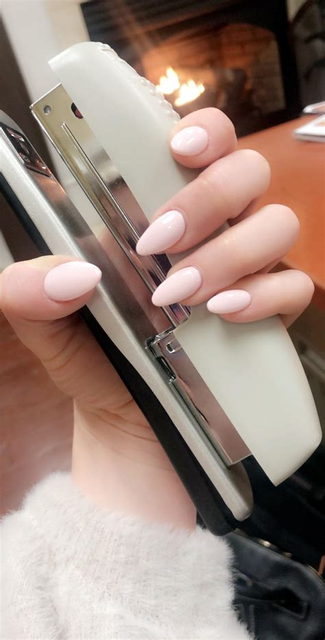 Almond Shaped With Gel Polish Color “elegant Pink” By Dnd Featuring