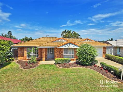 Golden Rain Place Stretton Qld Realestate Com Au