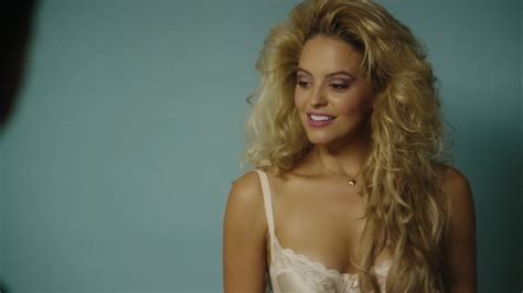 Gage Golightly Nuda ~30 Anni In Red Oaks