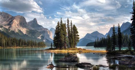 Amazing National Parks To Visit In Canada Expedly