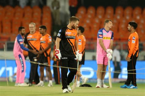 Live cricket score, live matches updates only on cricketnlive.com. Live Cricket Score - IPL 2019, Sunrisers Hyderabad vs ...