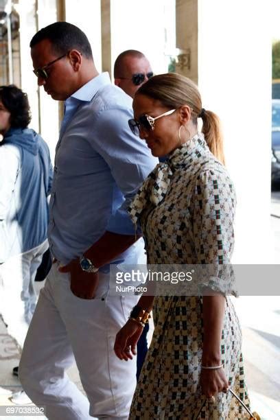 Jennifer Lopez And Her Boyfriend Alex Rodriguez In Paris Photos And