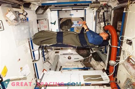 Combien D Astronautes Dans L Iss - Comment vivent les astronautes de l'ISS: routine quotidienne, temps