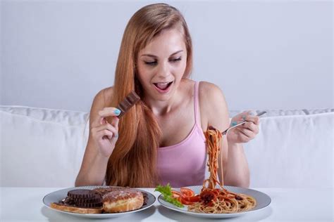 10 Symptoms Of Bulimia Facty Health