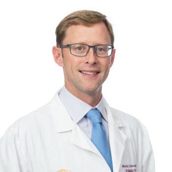 Orthopedic Sports Medicine Denver - Dr. Mitchel Robinson