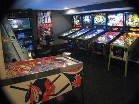 Pinball Arcade Gaming Man Cave Ideas For Men Boardb Man Cave Games