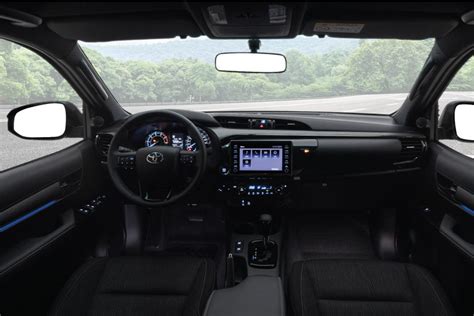 Toyota Hilux 2023 Interior