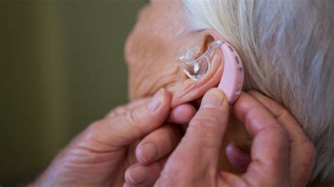 Your Comprehensive Guide To Choosing The Perfect Hearing Aid Snooth