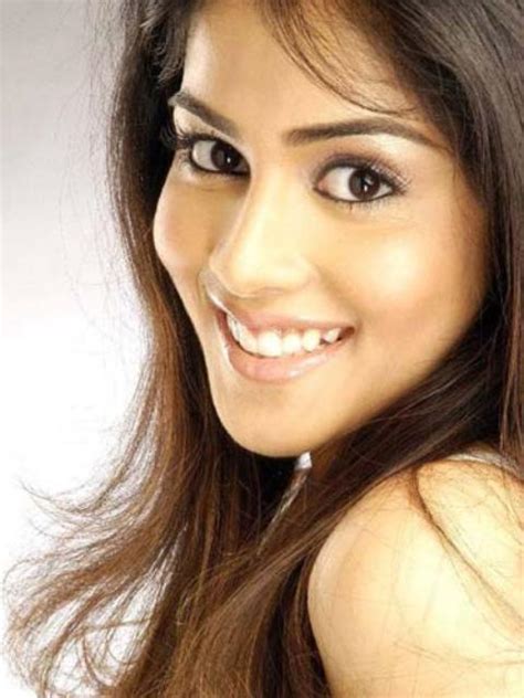 Best Hot Actress Genelia D Souza Sexy Photos