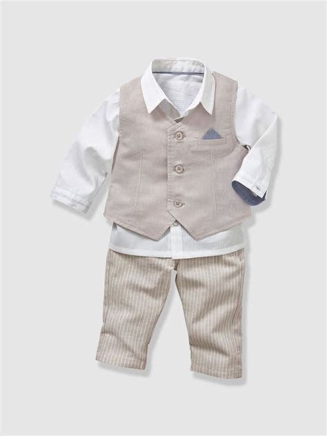 Des vêtements élégants et confortables, pour qu'il soit dans le ton ! #ensemble bébé garçon #cérémonie #parfumdefetes ...