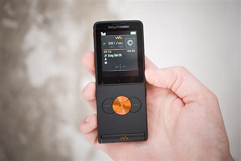 This sony ericsson mobile phone supports multiple messaging options such as text, mms and email, letting you stay in touch with your friends. Review: Walkman Phone Nails Form, Fails Function | WIRED