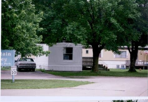 The variety of options just keeps increasing. Fountain Valley Mobile Home Park in Rantoul, IL | MHVillage