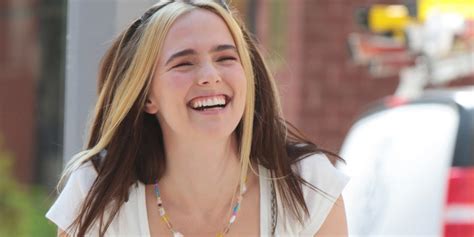 Zoey Deutch Kicks Off Filming On New Movie Not Okay In Nyc Not Okay Zoey Deutch Just Jared