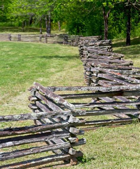 Best Split Rail Fence Stock Photos Pictures And Royalty Free Images Istock