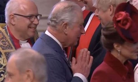 Although prince charles is next in line to the throne, a survey run by deltapoll showed the majority of the 1,590 asked would prefer the duke of cambridge to become king over his father. Prince Charles refuses to shake hands as he arrives at ...
