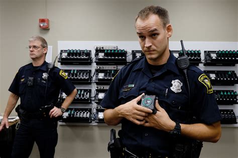 A Big Test Of Police Body Cameras Defies Expectations The New York Times