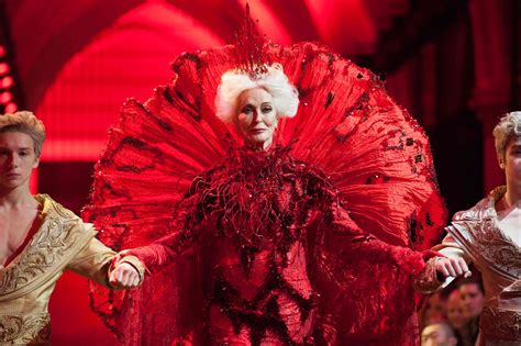85 year old model carmen dell orefice was a total boss at paris couture week allure