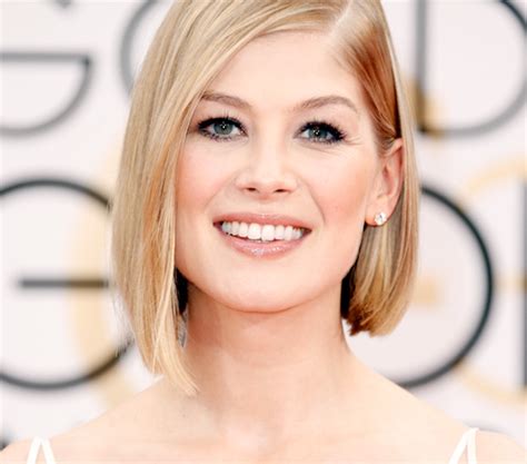 Get The Look Rosamund Pike At The 2015 Golden Globes — Beautiful