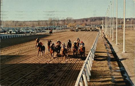 Lincoln Downs Horseracing Rhode Island