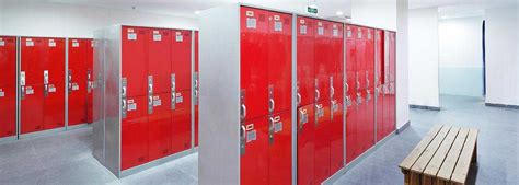 Unlocking Best Practices For Cleaning Locker Rooms Diversey