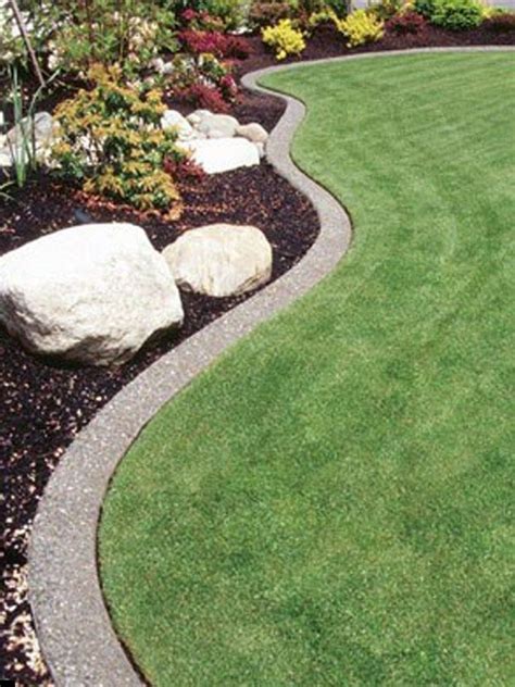 20 Lawn Edging Ideas For A Heaven Backyard Home Landscaping Backyard