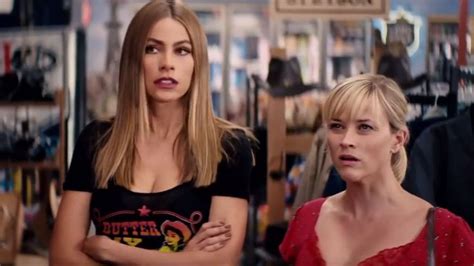 Sofia Vergara Left And Reese Witherspoon Star In The Failed Comedy Hot Pursuit Which