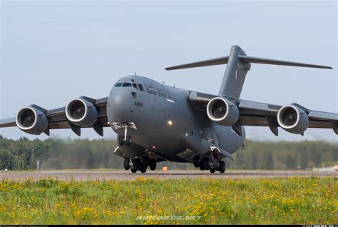 Boeing C 17a Globemaster Iii Qatar Air Force Aviation Photo