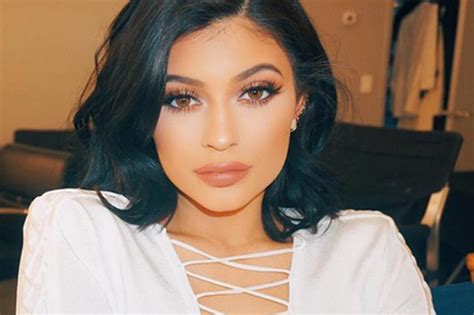 Kylie Jenner Has A Lookalike Called Gabrielle Waters Elle Australia