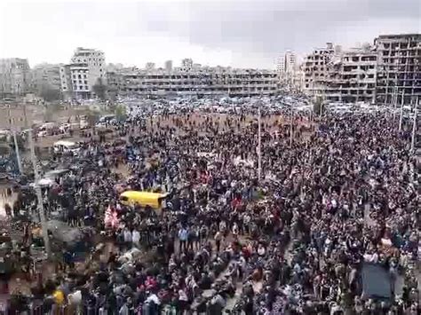 Huge Crowds At Khalid Bin Al Walid Mosque In Homs Homs Homs Governorate Map Of Syrian Civil