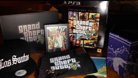 Grand Theft Auto V Collectors Edition Unboxing