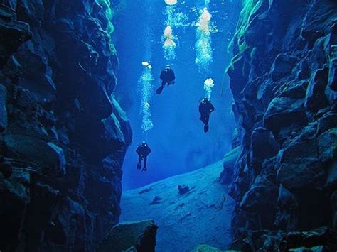 Silfra Iceland Diving Between Continents Scuba Diving Iceland Travel Best Vacations