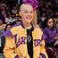 JoJo Siwa Says Shes Happy In Heartfelt Video About Coming Out  E